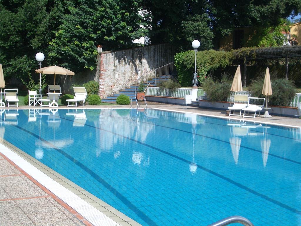 Villa Lazzareschi Case Vacanza Capannori Exterior foto